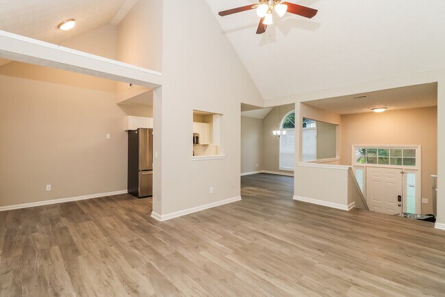 Building Photo - 11195 Chelsea Ln