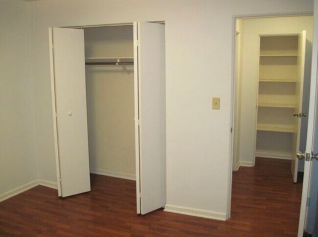 Bedroom and Linen Closet - 7819 S South Shore Dr