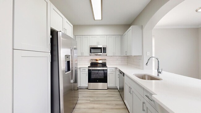 Interior Photo - Lenox Farms