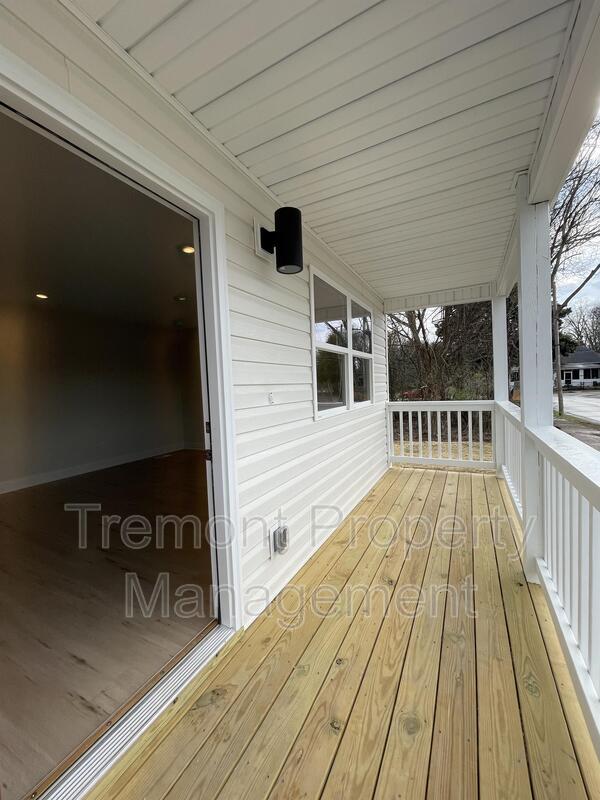 Foto del edificio - 307 W 42nd St