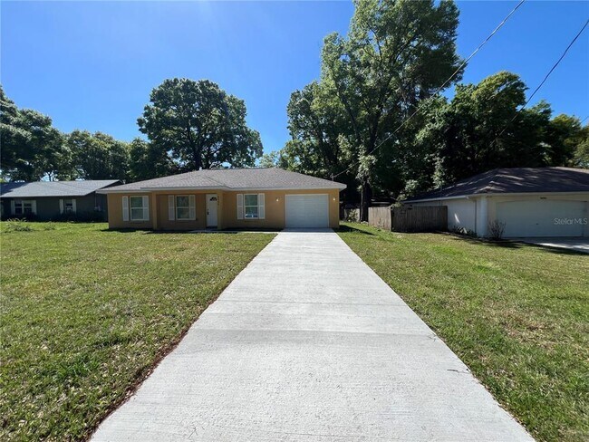 Building Photo - 6036 NW 61st Ln