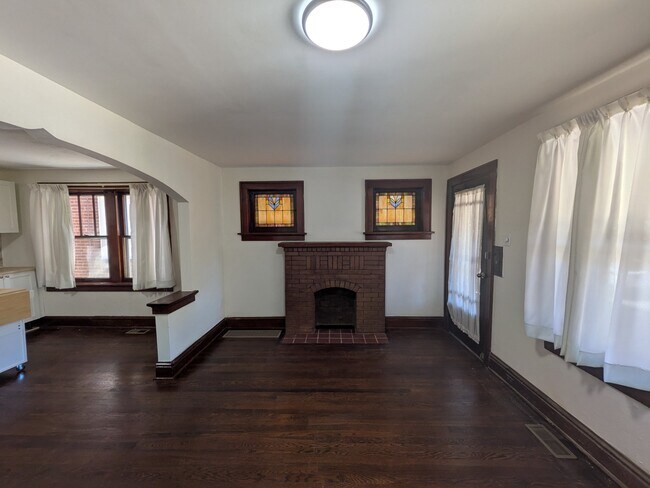 Foto del edificio - 5046 Miami St