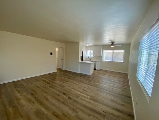 Building Photo - 3975 Arizona St