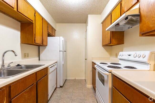 1 habitación, 1 baño, 625 pies cuadrados, cocina - Inwood Place