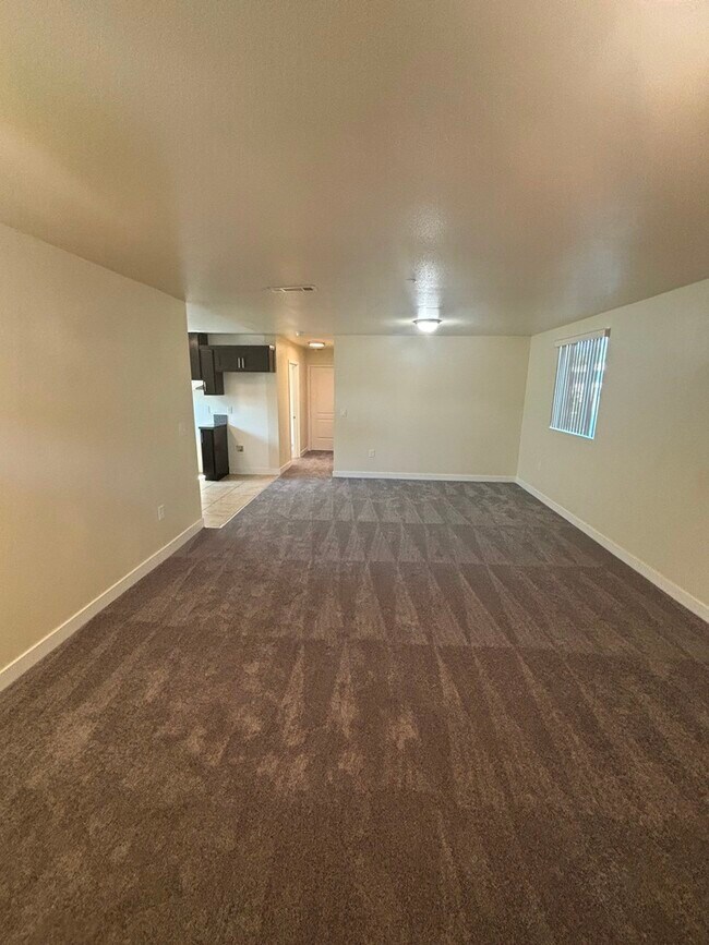 Foto del edificio - 347 E 107th St