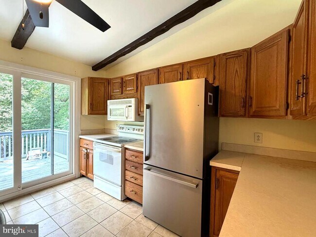 Foto del edificio - 45846 Nancy Ln