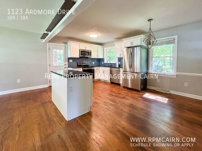 Foto del edificio - 1123 Ardmore Dr