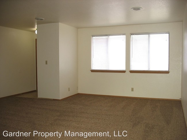 Building Photo - 3703 W Morris Hill Rd
