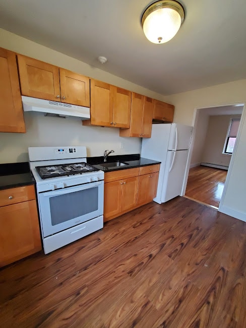 Building Photo - 10 Victory Rd