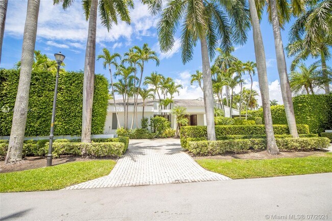 Foto del edificio - 6620 Windsor Ln