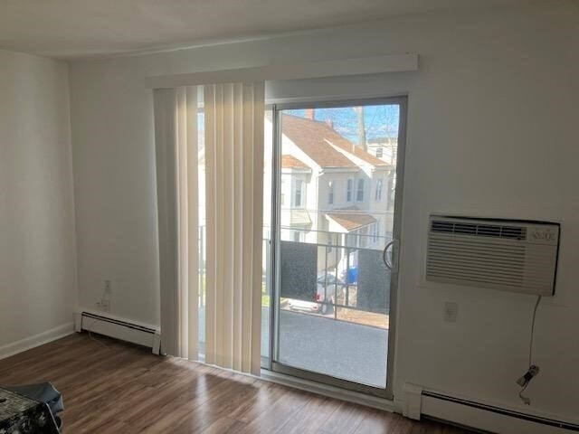 Foto del edificio - 1000 Lexington St