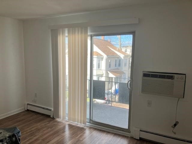 Building Photo - 1000 Lexington St