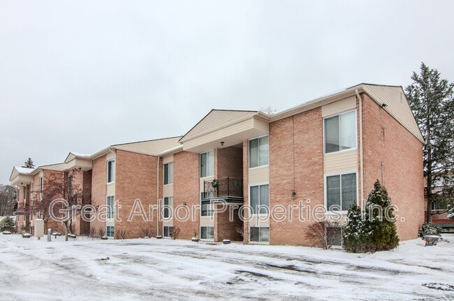 Building Photo - 4194 Packard St