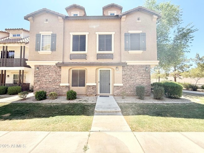 Foto del edificio - 4144 E Jasper Dr