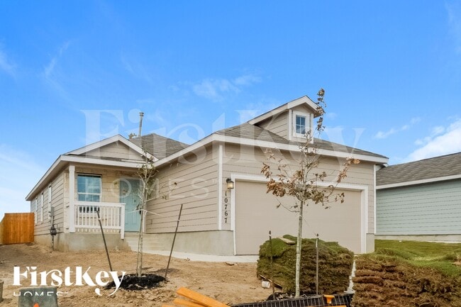 Building Photo - 10767 Prusiner Dr