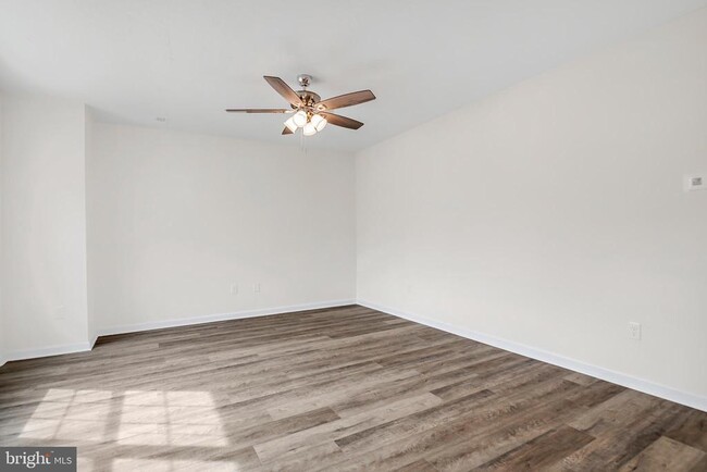 Building Photo - 209 Quincy Dr