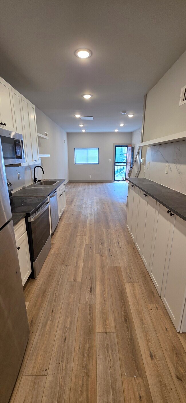 Foto del edificio - 435 N Glover St