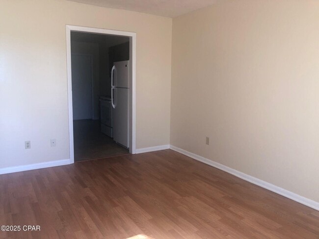 Building Photo - 6707-6722 FL-22
