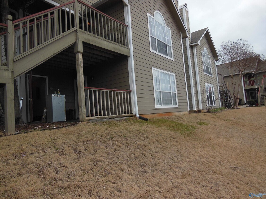 327 Waters Edge Ln Unit 327, Madison, AL 35758 Condo for Rent in