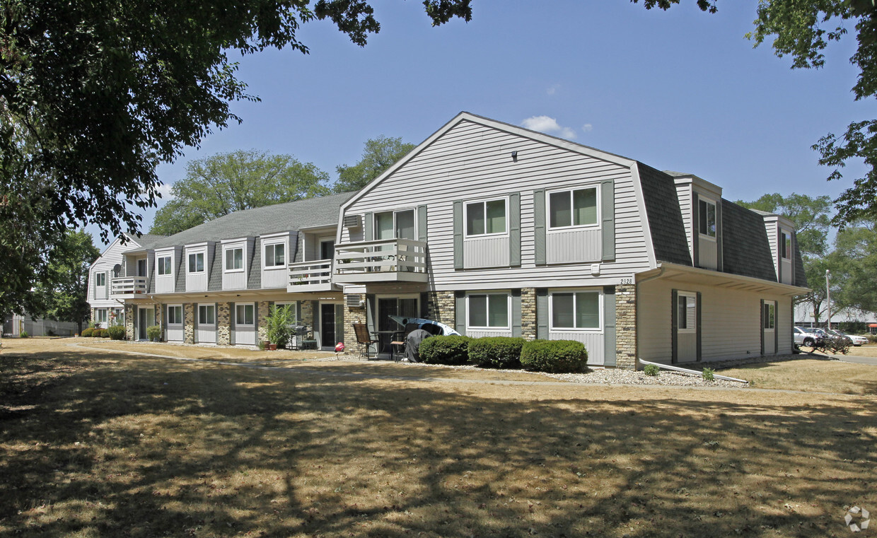 Primary Photo - Westchester House