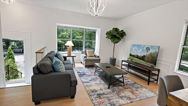 Building Photo - 2380 Branleigh Park Ct