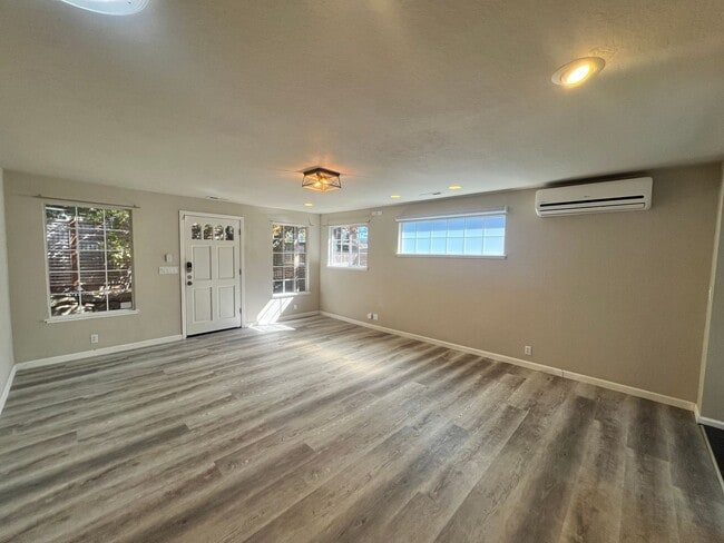 Building Photo - 2 Bed 2 Bath | Welcome to a Tranquil Cottage Nestled in the Redwood Estates