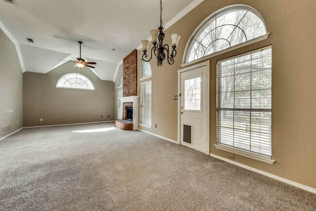 Building Photo - Beautiful McKinney 1700+ sqft house 3 Bed ...