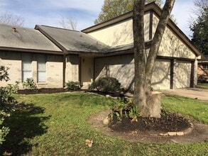 Building Photo - 10919 Loch Bend Ct