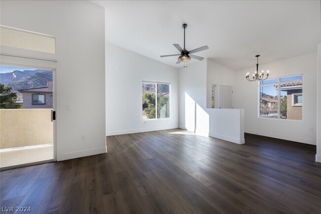 Building Photo - 3320 Cactus Shadow St