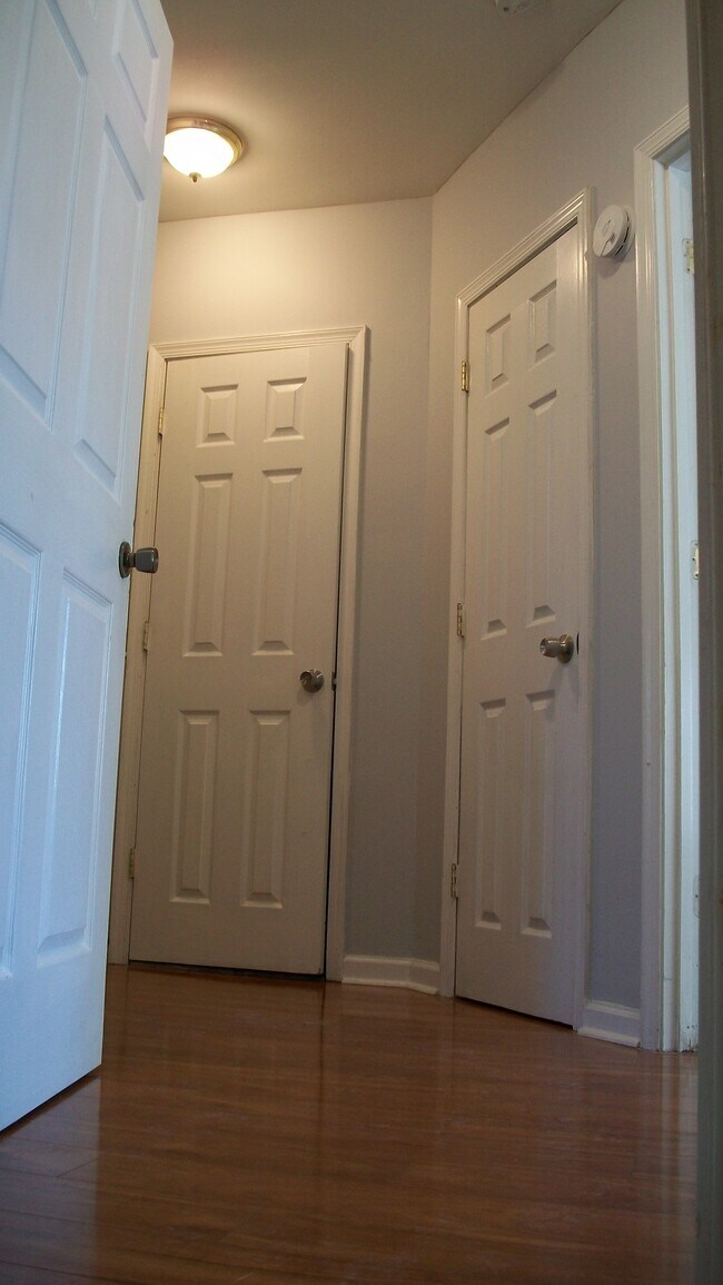 5 Chestnut St Unit 2, Marcus Hook, PA 19061 Apartments in Marcus Hook