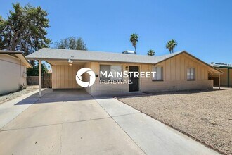 Building Photo - 8435 W Heatherbrae Dr