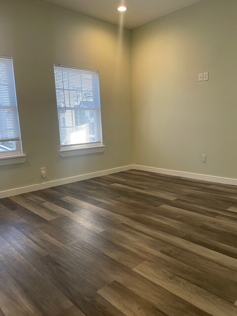 Building Photo - 197 Spring St