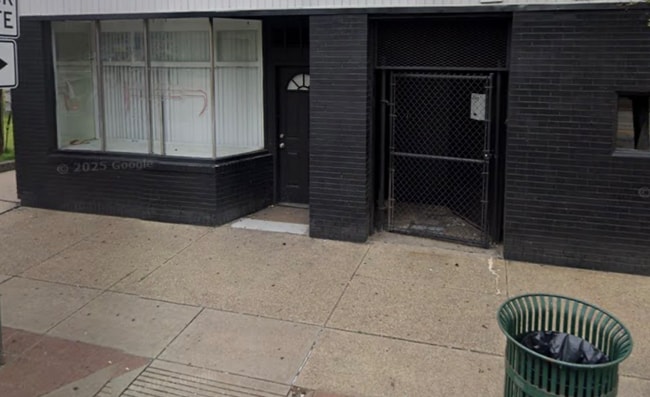 Photo - 105-107-107 E 8th Ave House