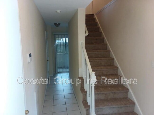 Building Photo - 8550 Tidewater Dr