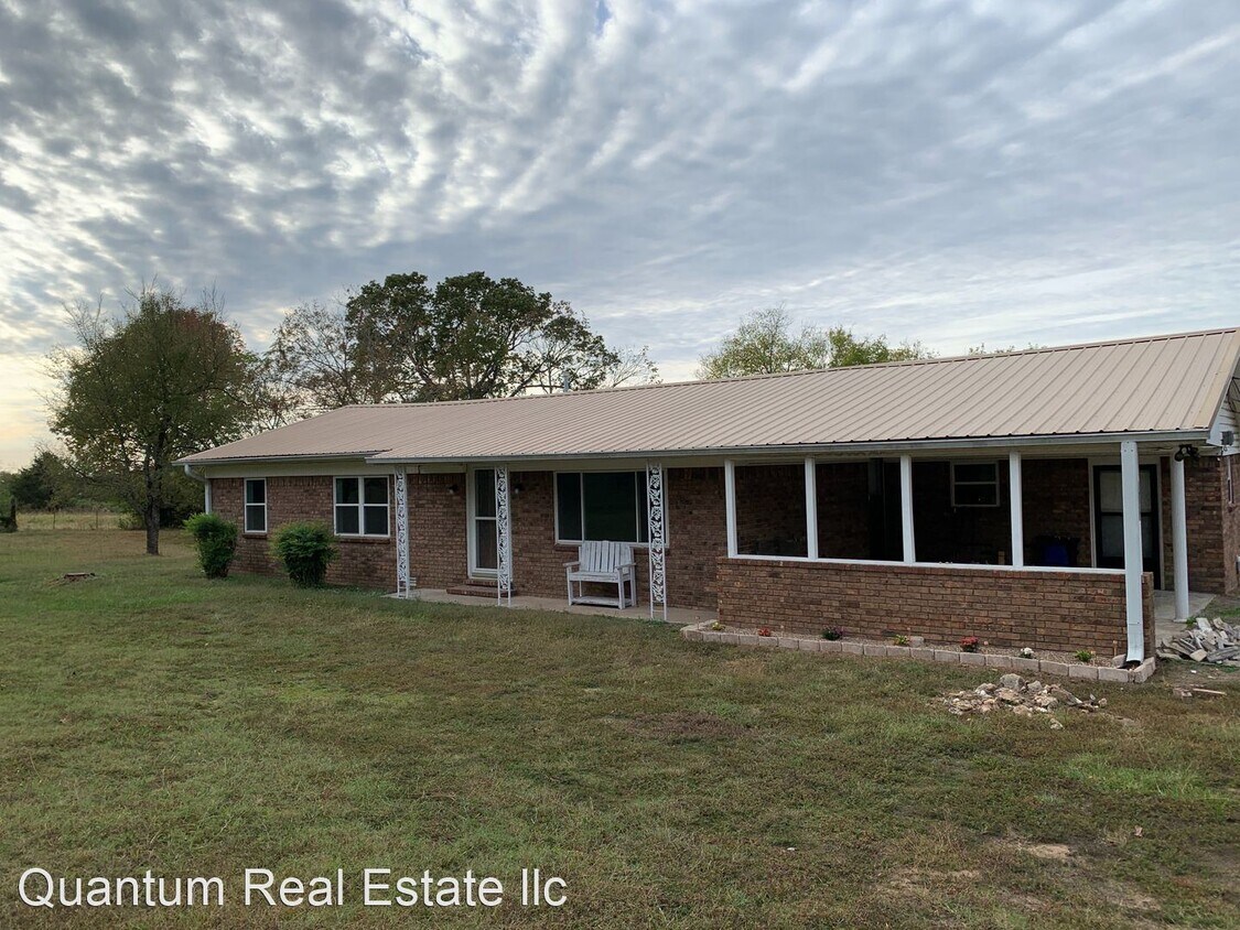 Primary Photo - 3 br, 2 bath House - 5115 TENNESSE RIDGE RD