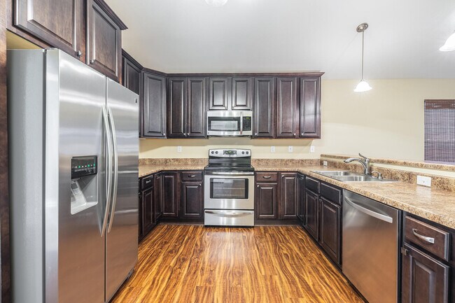Building Photo - 3797 Peachtree Way