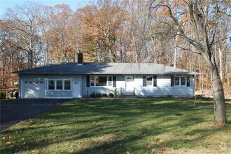 Building Photo - 24 High Acres Rd