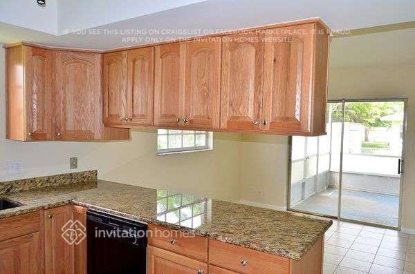 Foto del edificio - 1037 SW 28th Ave