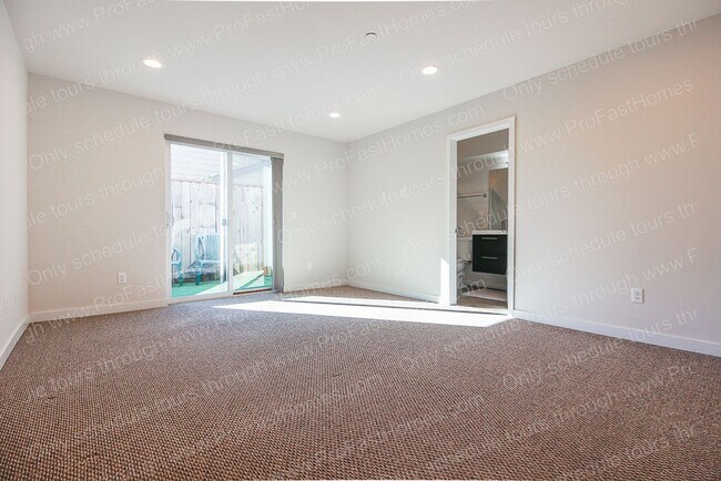 Foto del edificio - 2968 SE 92nd Ave