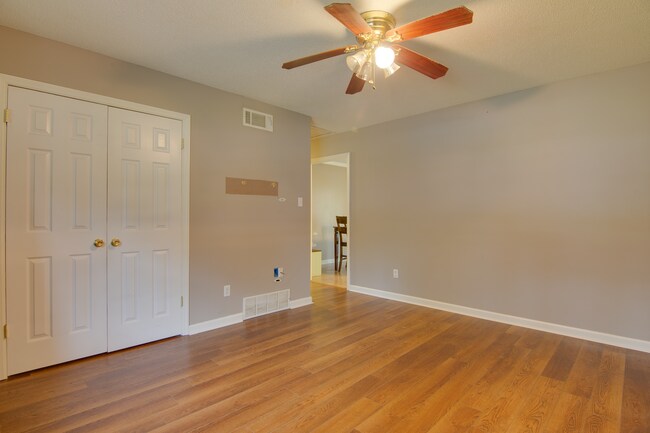 Building Photo - 8358 Concord Cove