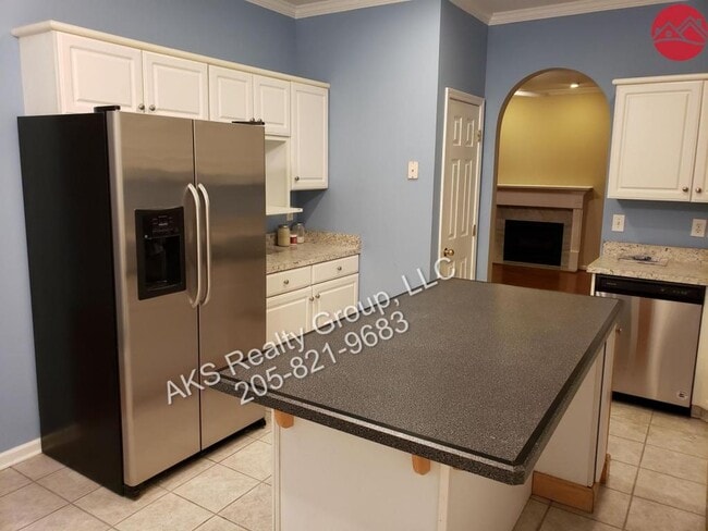 Building Photo - 422 Cambrian Ridge Trail