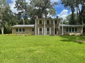 Building Photo - 1801 NW 30th Terrace