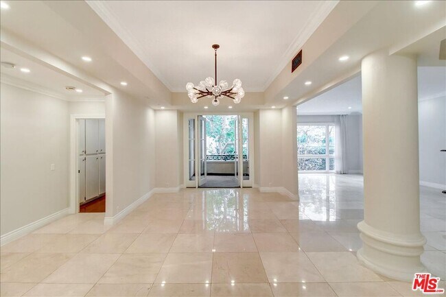 Foto del edificio - 10120 Empyrean Way