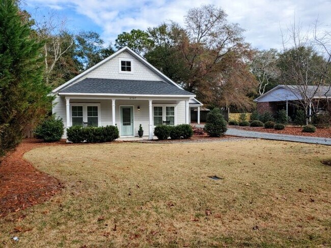 Building Photo - 5707 Wisteria Ln