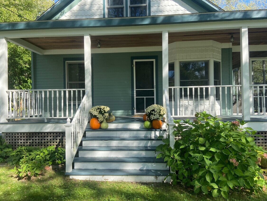 Primary Photo - 12877 Flynn Rd