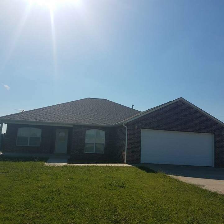 Primary Photo - 360 Haley Cir