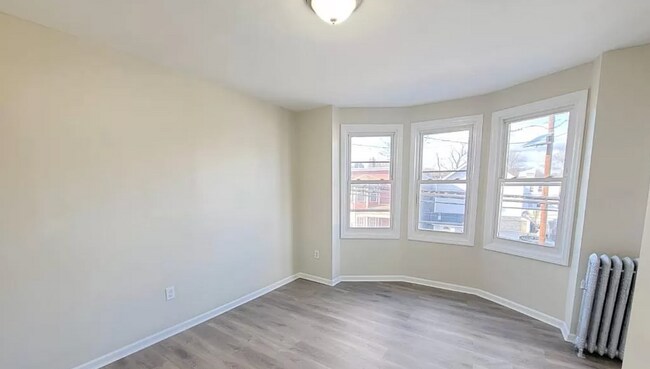 Building Photo - 27 Highland Ave