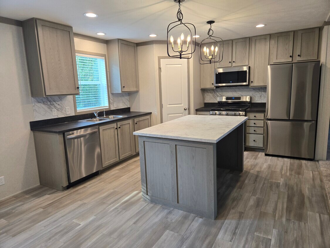 Foto principal - 1133 Yeomans St