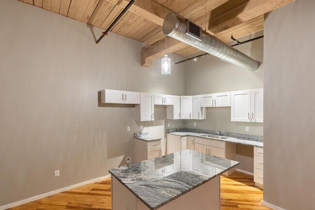 Foto del edificio - 116 N 4th St
