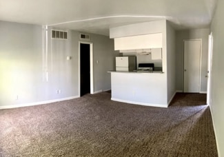 Building Photo - 3901 Omeara Dr